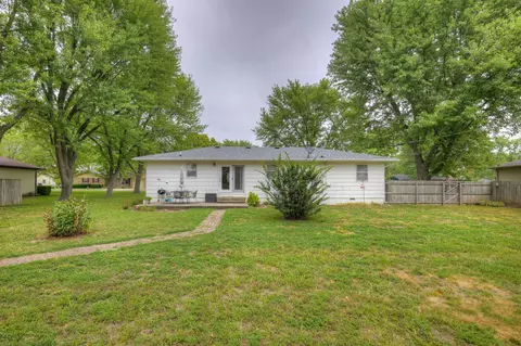 121 Circle Dr, Monett, MO 65708 photo 28