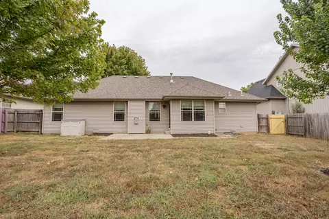 1304 W Maplewood St, Springfield, MO 65807 photo 21