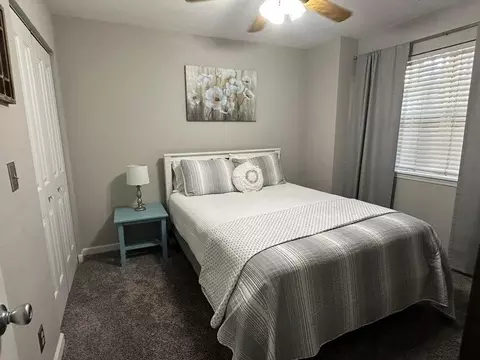 Bedroom - 38 Lantern Bay Ln #1, Branson, MO 65616 photo 3 of 3