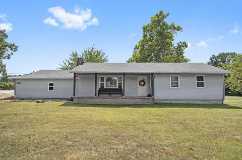 2584 E Southernview Rd, Ozark, MO 65721 photo 1