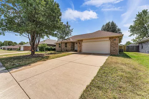 3526 W Cardinal Dr, Springfield, MO 65810 photo 3