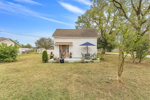 Other - 1104 N Oak, Buffalo, MO 65622 photo 2 of 7