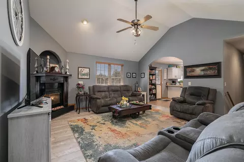 4142 W Watkins St, Springfield, MO 65802 photo 10