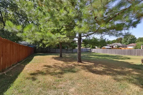 4142 W Watkins St, Springfield, MO 65802 photo 39
