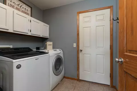 4142 W Watkins St, Springfield, MO 65802 photo 16