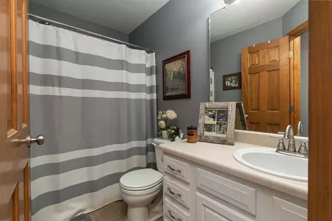4142 W Watkins St, Springfield, MO 65802 photo 27