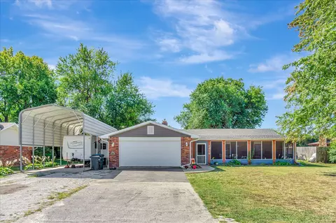 1216 Charlene Dr, Bolivar, MO 65613