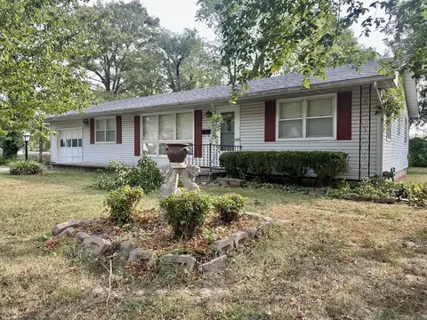 204 State St, Greenfield, MO 65661