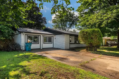 522 S Belcrest Ave, Springfield, MO 65802 photo 2