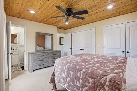 Bedroom - 8954 Lawrence 2226, Monett, MO 65708 photo 3 of 14