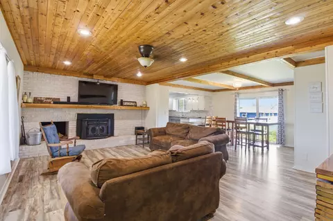 Living - 8954 Lawrence 2226, Monett, MO 65708 photo 1 of 5