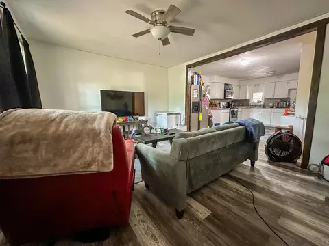 1752 N Old Orchard Ave, Springfield, MO 65803 photo 2