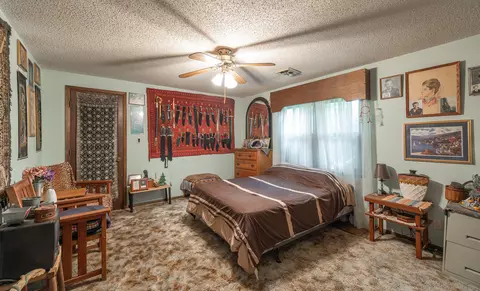 Bedroom - 658 Rr 63, Cabool, MO 65689 photo 1 of 3