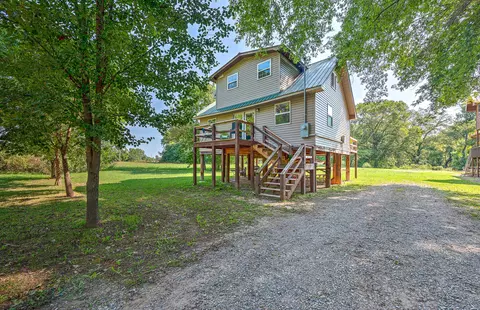 722 Easy St, Noel, MO 64854 photo 1