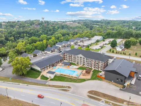 403 Veterans Blvd #206, Branson, MO 65616 photo 22