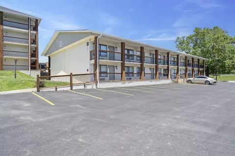 403 Veterans Blvd #206, Branson, MO 65616 photo 40