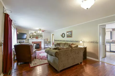 Living - 14228 Us-160, Forsyth, MO 65653 photo 1 of 4