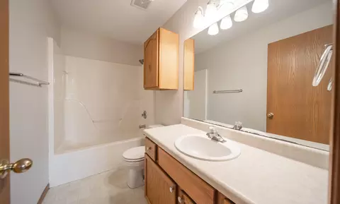 Bath - 1628 E Adams St, Springfield, MO 65803 photo 2 of 2