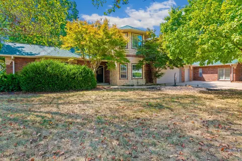 165 Live Oak Ln, Reeds Spring, MO 65737