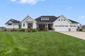902 E Clare Ct, Nixa, MO 65714 photo 2