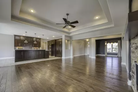 902 E Clare Ct, Nixa, MO 65714 photo 9