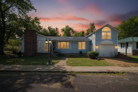 607 Main St, Monett, MO 65708 photo 1