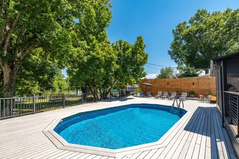 Exterior - 530 Parnell Dr, Branson, MO 65616 photo 8 of 15