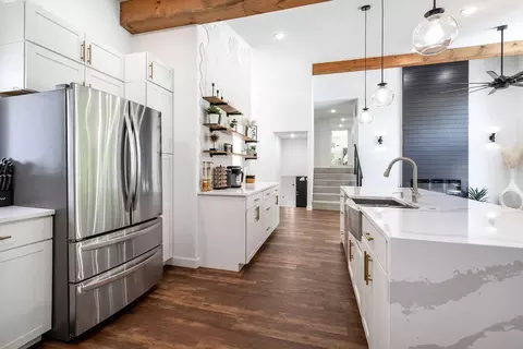 Kitchen - 530 Parnell Dr, Branson, MO 65616 photo 5 of 5