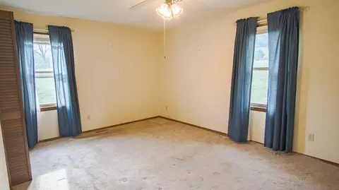 Bedroom - 9052 Private Dr 3053, Ava, MO 65608 photo 2 of 4