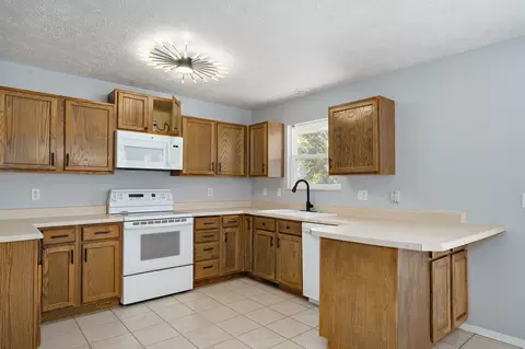 2823 N Washington Ave, Springfield, MO 65803 photo 10