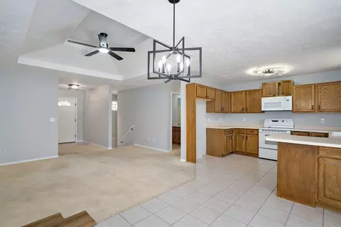 2823 N Washington Ave, Springfield, MO 65803 photo 13