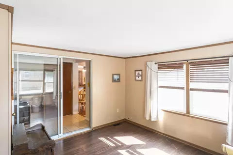256 Division St, Forsyth, MO 65653 photo 4