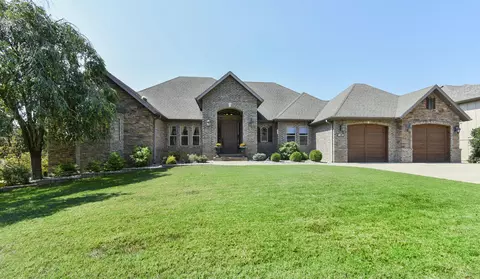 149 South Dr, Branson, MO 65616