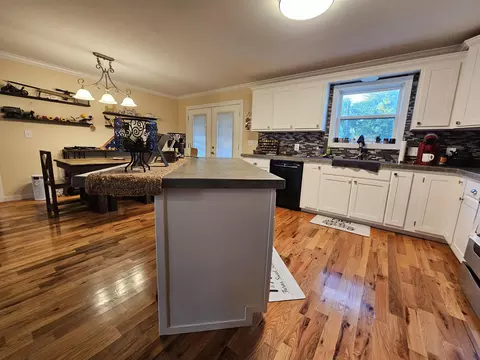210 E 6th St, Jasper, MO 64755 photo 12