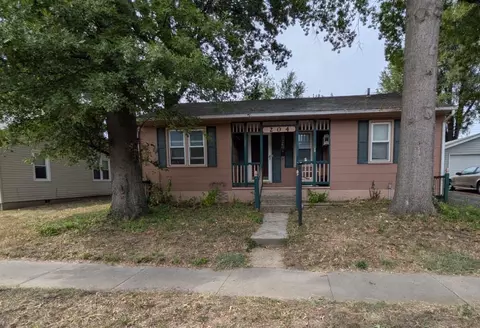 204 S Windsor St, Windsor, MO 65360 photo 1
