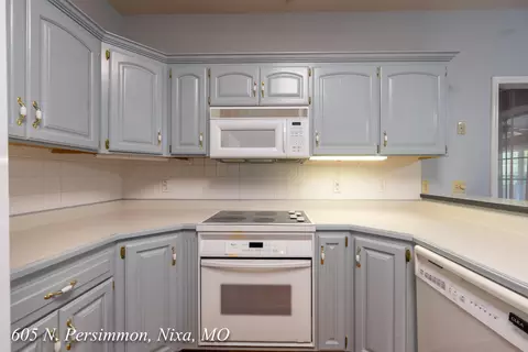 605 N Persimmon Dr, Nixa, MO 65714 photo 21