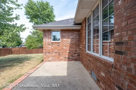 605 N Persimmon Dr, Nixa, MO 65714 photo 48
