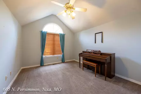 605 N Persimmon Dr, Nixa, MO 65714 photo 15