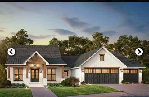 303 Crystal Valley Rd, Clever, MO 65631
