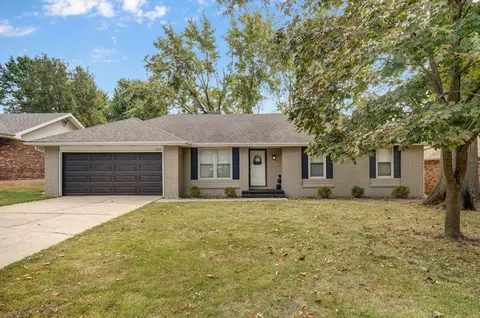 3324 S Elmira Ave, Springfield, MO 65807