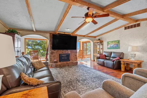 956 Table Rock Cir, Branson, MO 65616 photo 30