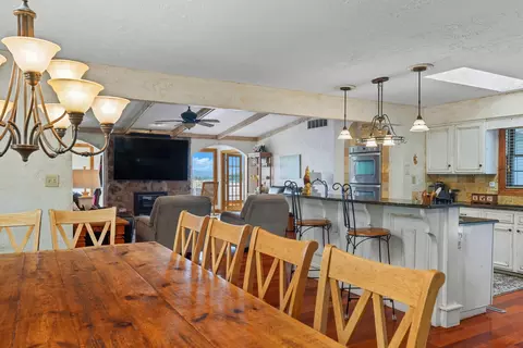 956 Table Rock Cir, Branson, MO 65616 photo 25