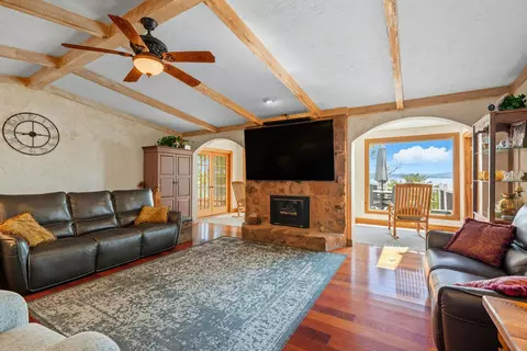 956 Table Rock Cir, Branson, MO 65616 photo 31