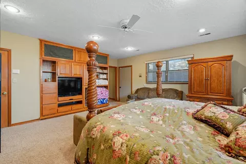 956 Table Rock Cir, Branson, MO 65616 photo 52