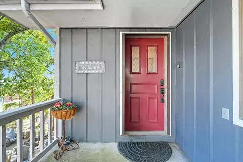 956 Table Rock Cir, Branson, MO 65616 photo 10