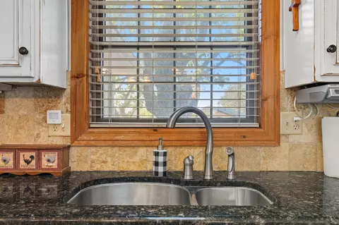 956 Table Rock Cir, Branson, MO 65616 photo 21