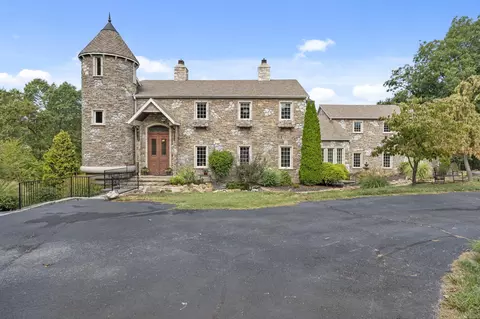 1215 S Spring Lake Ln, Bois D Arc, MO 65612