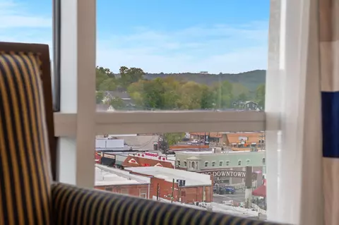 View/Area - 200 S Sycamore St #930, Branson, MO 65616 photo 2 of 4