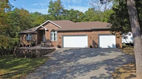 474 Rocky Pt, Branson, MO 65616