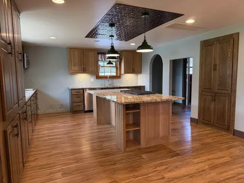 Kitchen - Hc 73 Box 720, Drury, MO 65638 photo 7 of 11